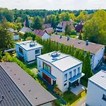 Villa Silver